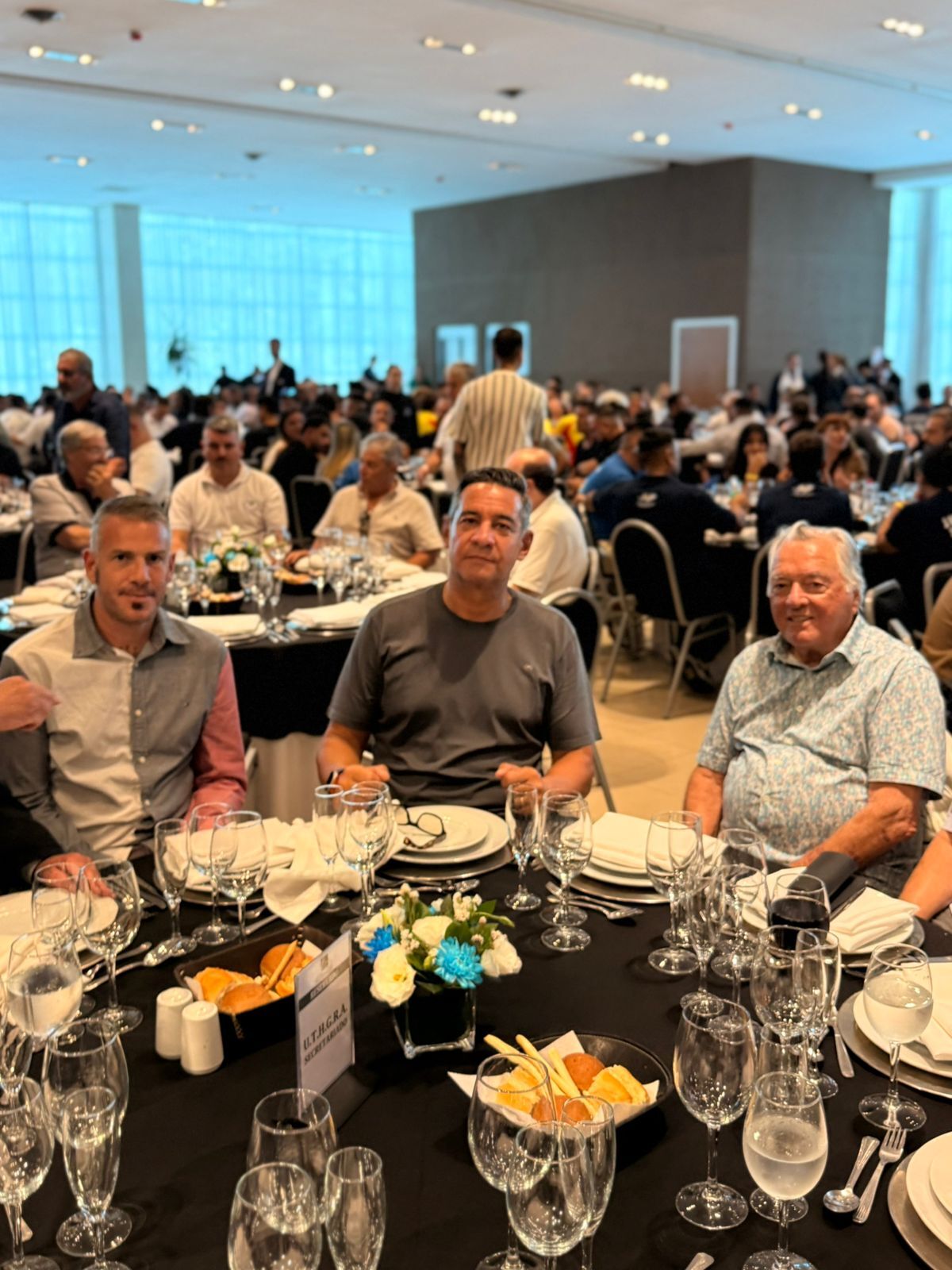 Encuentro Nacional de dirigentes sindicales encabezado por Luis Barrionuevo